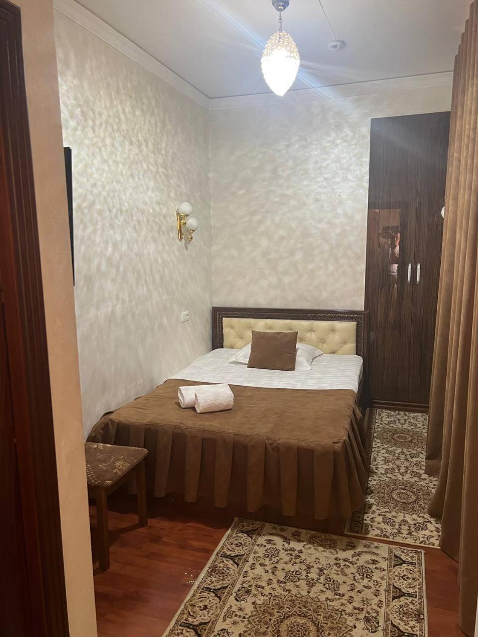 Hotel Al-Bukhory ซามาร์คันด์ ภายนอก รูปภาพ